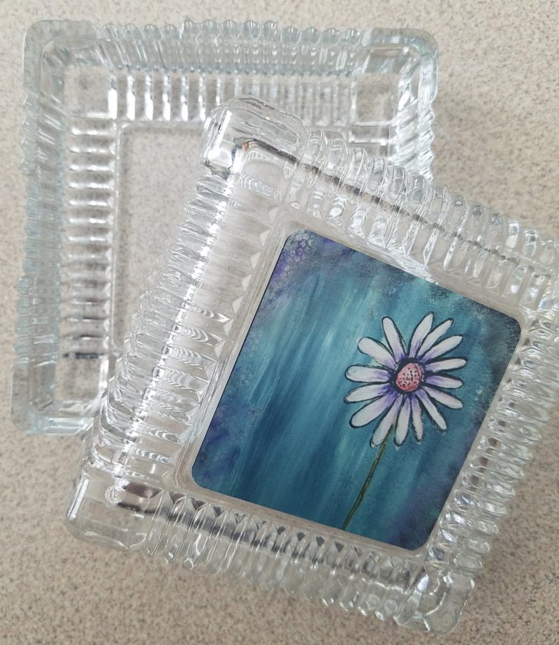 Single Daisy glass Jewelry box